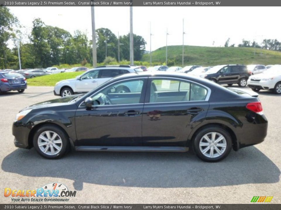 2010 Subaru Legacy 2.5i Premium Sedan Crystal Black Silica / Warm Ivory Photo #4