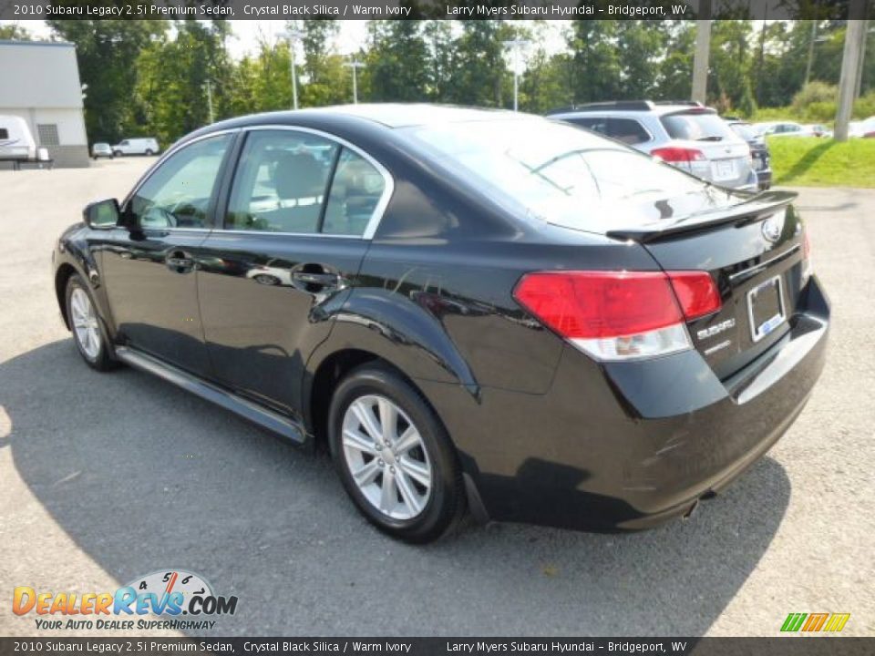 2010 Subaru Legacy 2.5i Premium Sedan Crystal Black Silica / Warm Ivory Photo #5