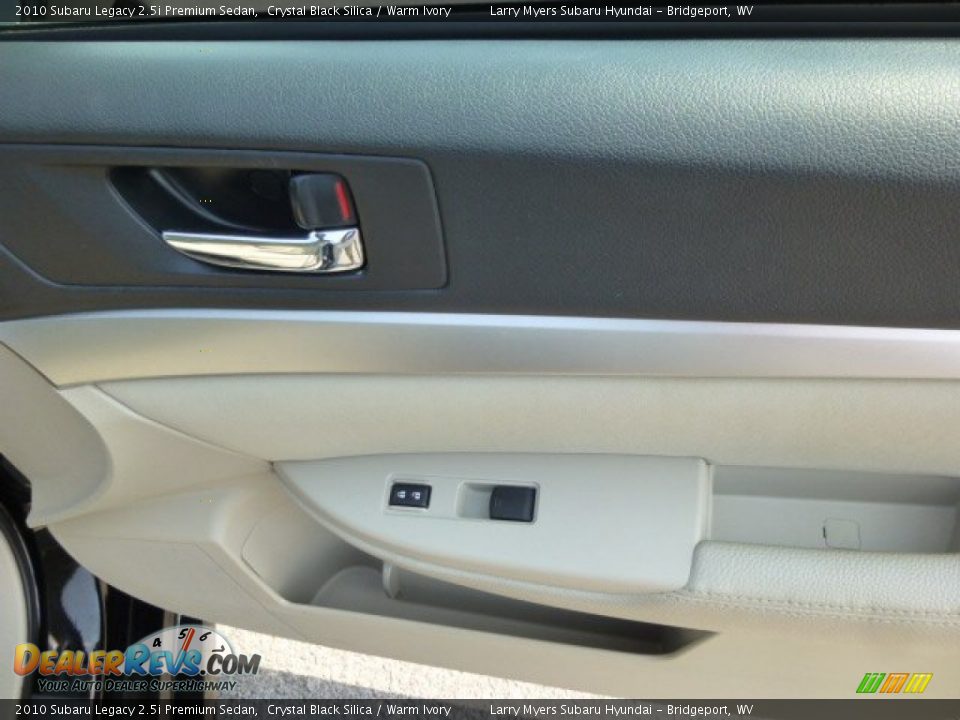 2010 Subaru Legacy 2.5i Premium Sedan Crystal Black Silica / Warm Ivory Photo #11