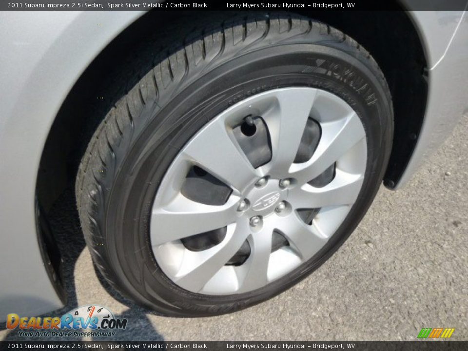 2011 Subaru Impreza 2.5i Sedan Spark Silver Metallic / Carbon Black Photo #9