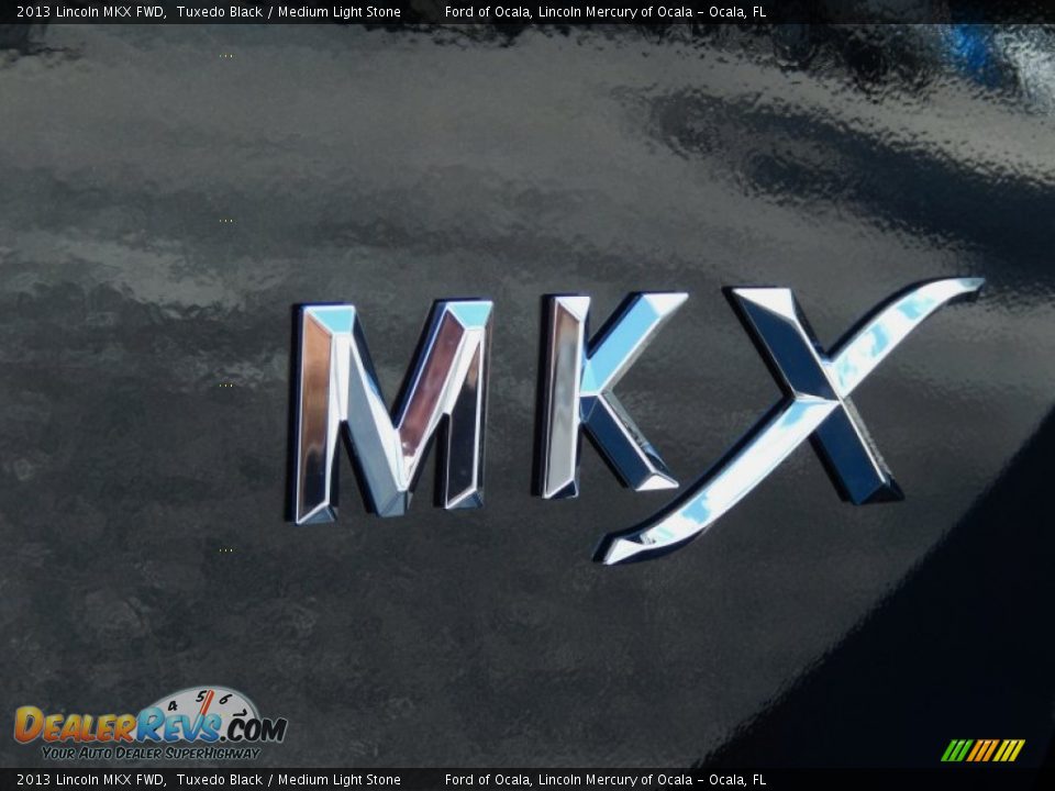 2013 Lincoln MKX FWD Tuxedo Black / Medium Light Stone Photo #4