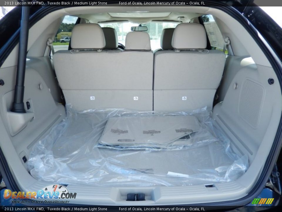 2013 Lincoln MKX FWD Tuxedo Black / Medium Light Stone Photo #5