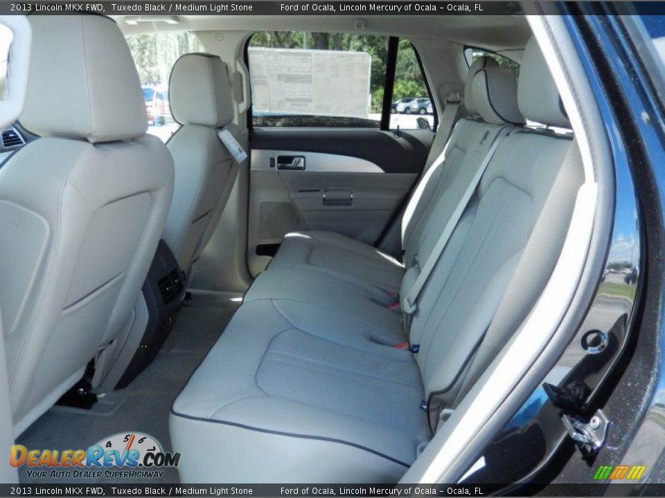 2013 Lincoln MKX FWD Tuxedo Black / Medium Light Stone Photo #7