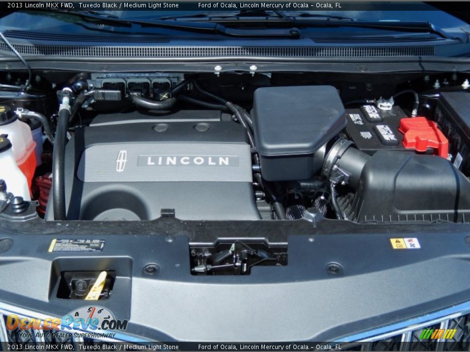 2013 Lincoln MKX FWD Tuxedo Black / Medium Light Stone Photo #12