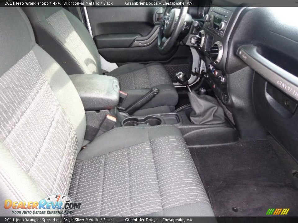 2011 Jeep Wrangler Sport 4x4 Bright Silver Metallic / Black Photo #20
