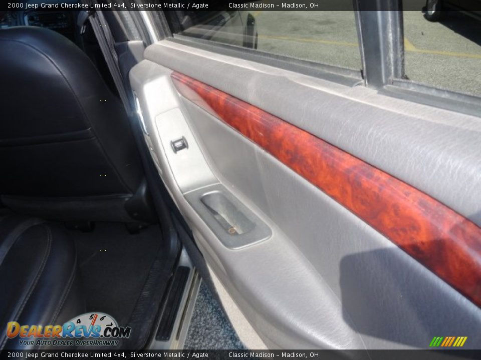 2000 Jeep Grand Cherokee Limited 4x4 Silverstone Metallic / Agate Photo #10