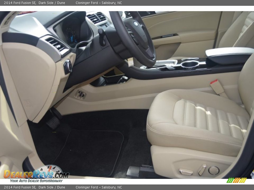 2014 Ford Fusion SE Dark Side / Dune Photo #5