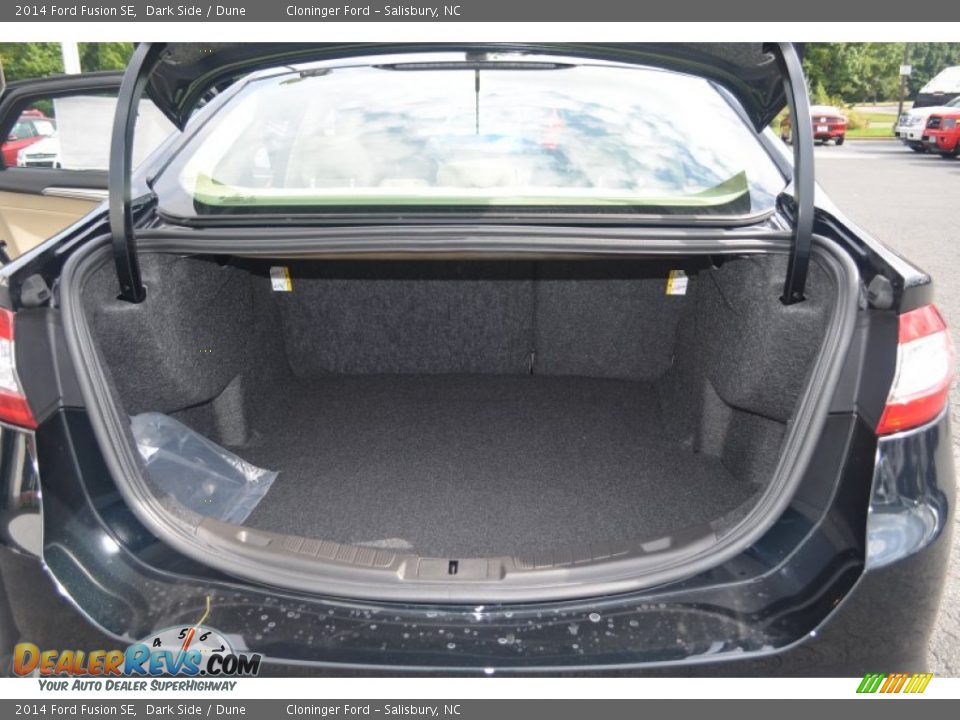 2014 Ford Fusion SE Trunk Photo #8