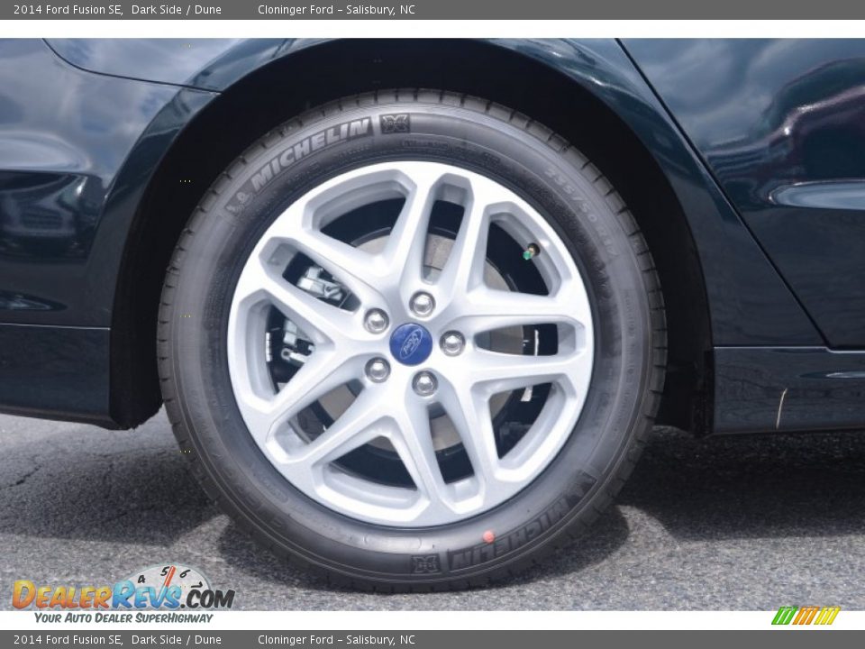 2014 Ford Fusion SE Wheel Photo #9