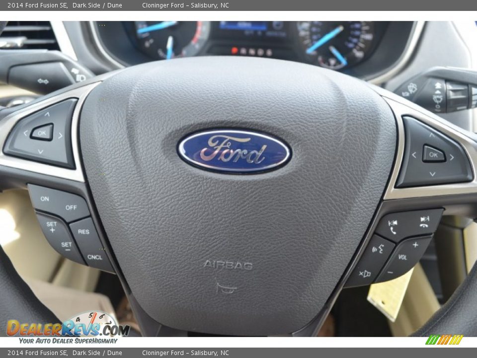 2014 Ford Fusion SE Dark Side / Dune Photo #14