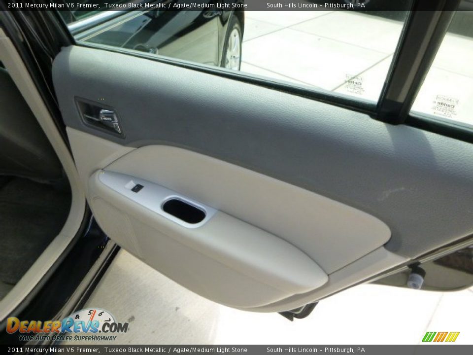 2011 Mercury Milan V6 Premier Tuxedo Black Metallic / Agate/Medium Light Stone Photo #15