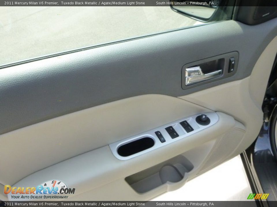 2011 Mercury Milan V6 Premier Tuxedo Black Metallic / Agate/Medium Light Stone Photo #20