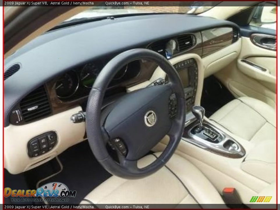 2009 Jaguar XJ Super V8 Astral Gold / Ivory/Mocha Photo #3