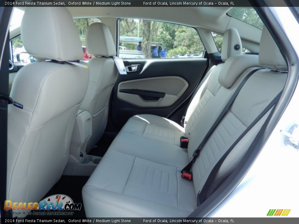 2014 Ford Fiesta Titanium Sedan Oxford White / Medium Light Stone Photo #7