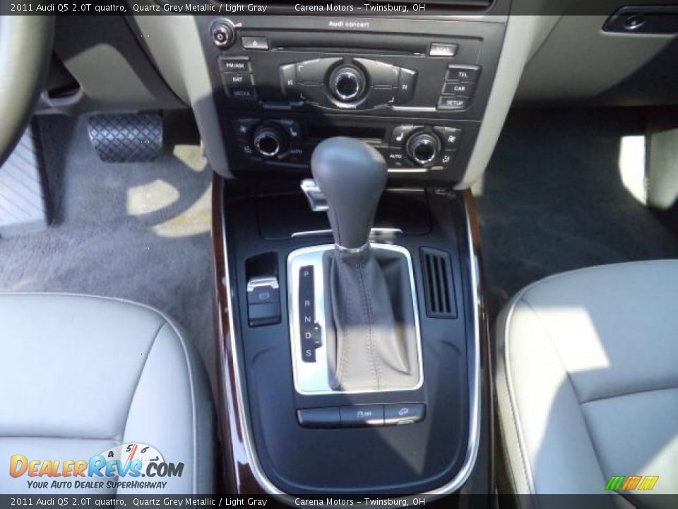 2011 Audi Q5 2.0T quattro Quartz Grey Metallic / Light Gray Photo #9
