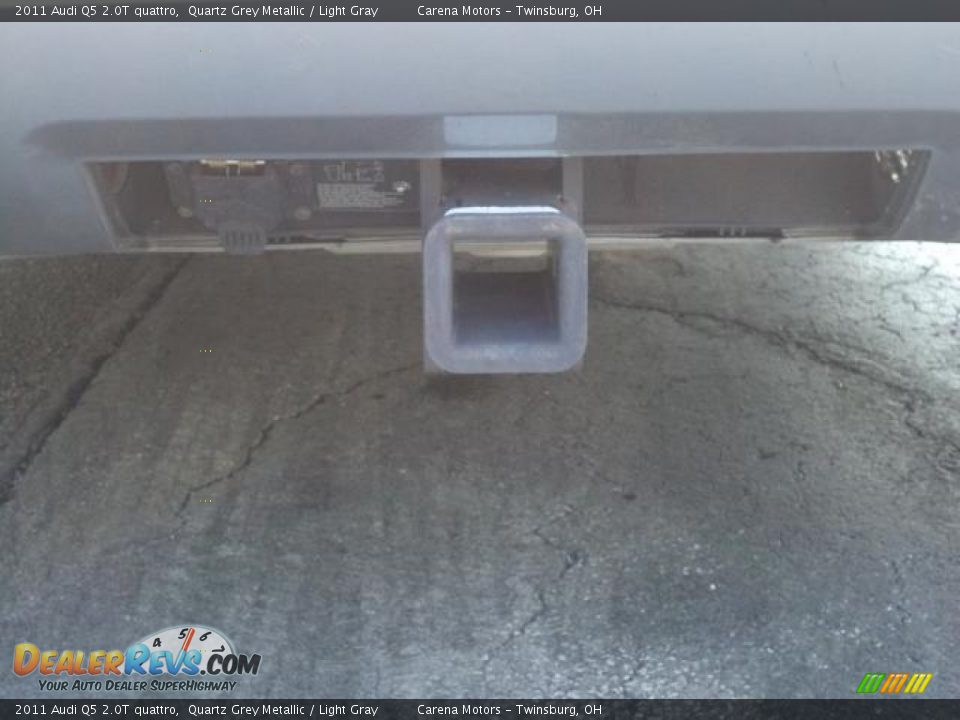 2011 Audi Q5 2.0T quattro Quartz Grey Metallic / Light Gray Photo #13