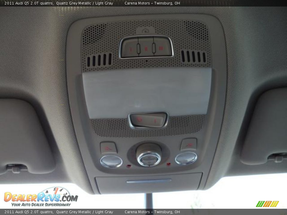 2011 Audi Q5 2.0T quattro Quartz Grey Metallic / Light Gray Photo #28