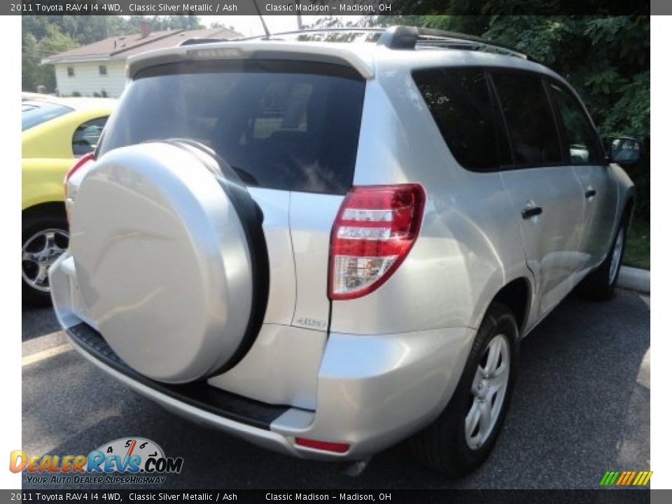 2011 Toyota RAV4 I4 4WD Classic Silver Metallic / Ash Photo #2