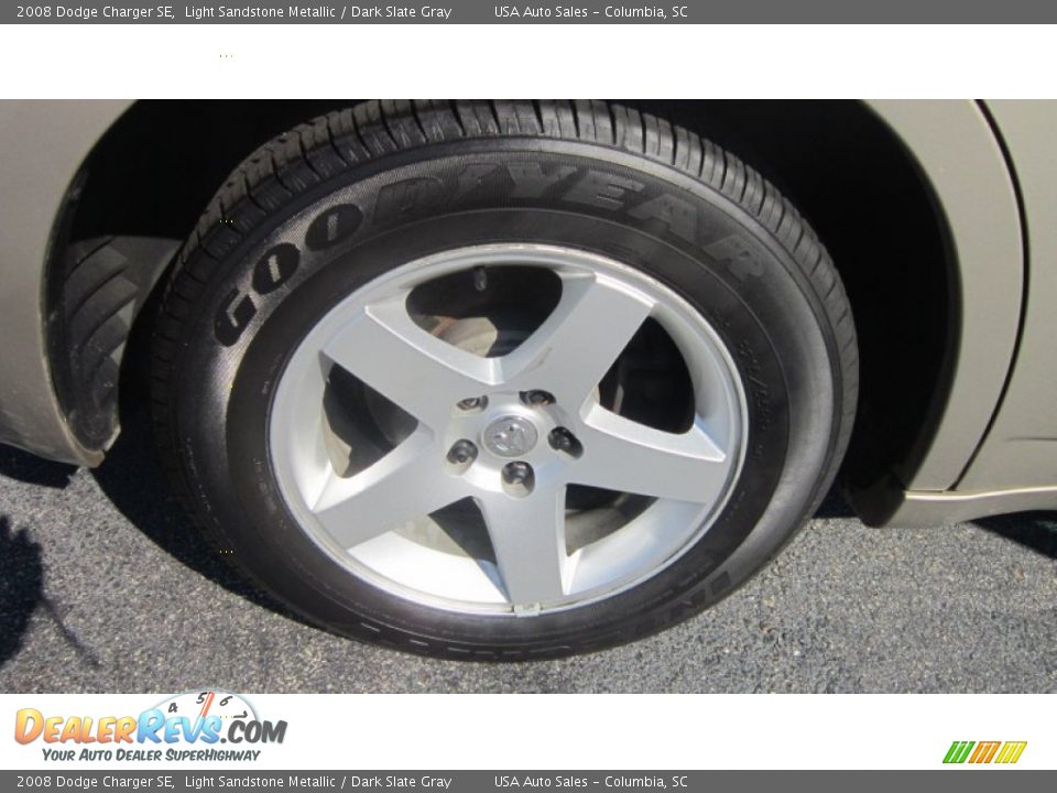 2008 Dodge Charger SE Light Sandstone Metallic / Dark Slate Gray Photo #10