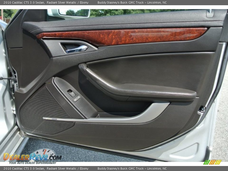 2010 Cadillac CTS 3.0 Sedan Radiant Silver Metallic / Ebony Photo #20