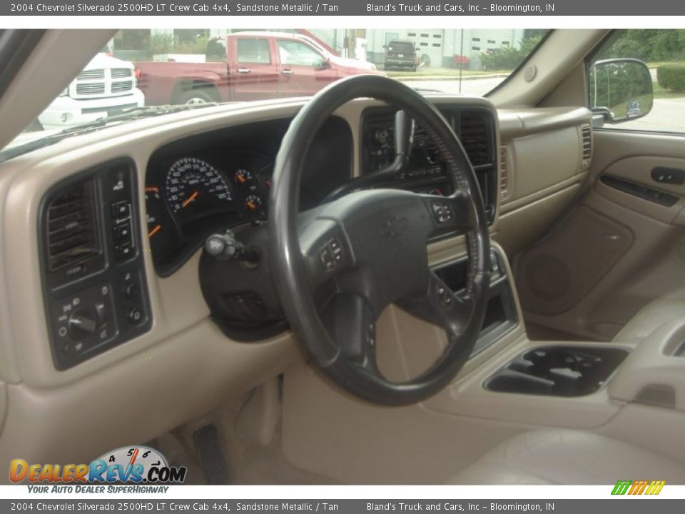 2004 Chevrolet Silverado 2500HD LT Crew Cab 4x4 Sandstone Metallic / Tan Photo #5