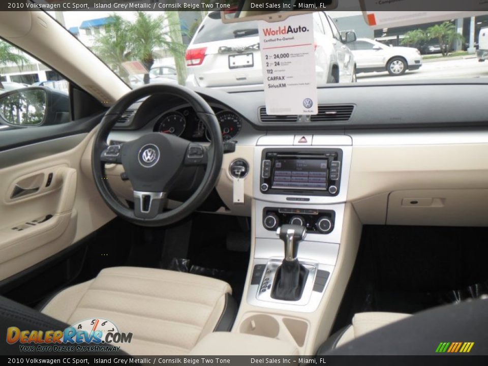 Dashboard of 2010 Volkswagen CC Sport Photo #12