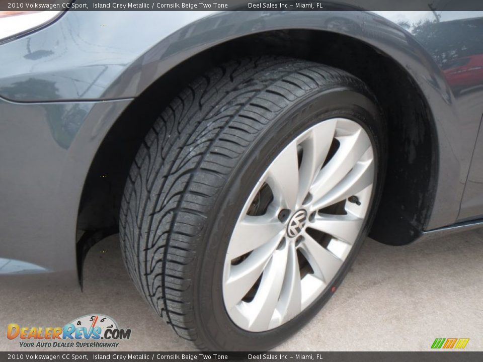 2010 Volkswagen CC Sport Island Grey Metallic / Cornsilk Beige Two Tone Photo #13