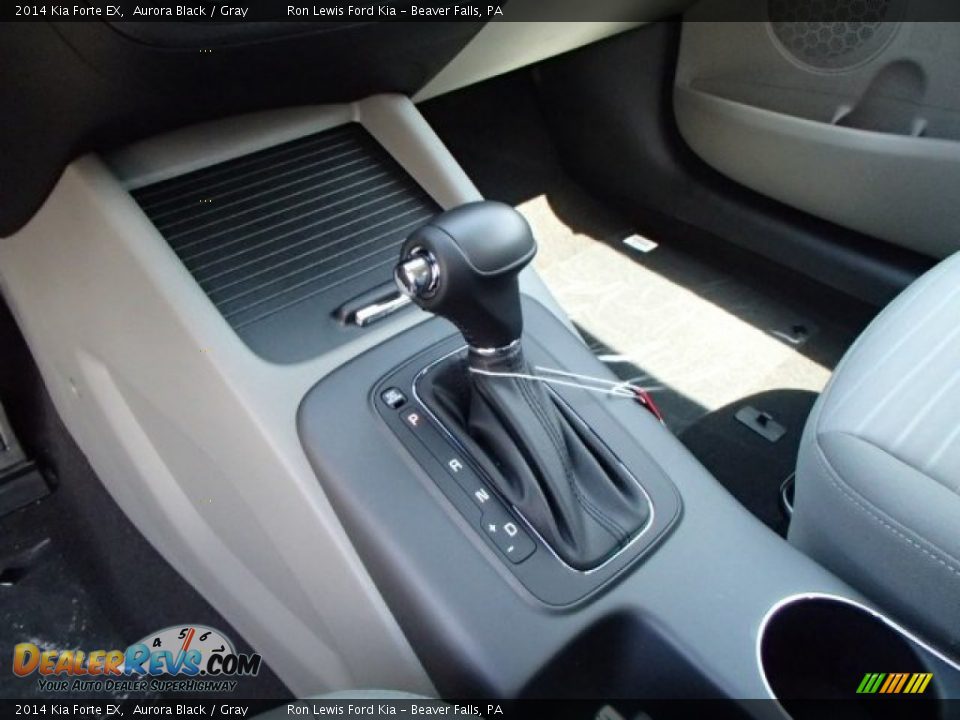 2014 Kia Forte EX Shifter Photo #16