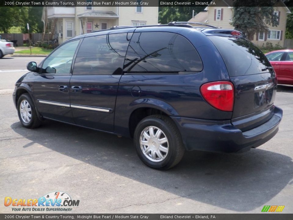 2006 Chrysler Town & Country Touring Midnight Blue Pearl / Medium Slate Gray Photo #7