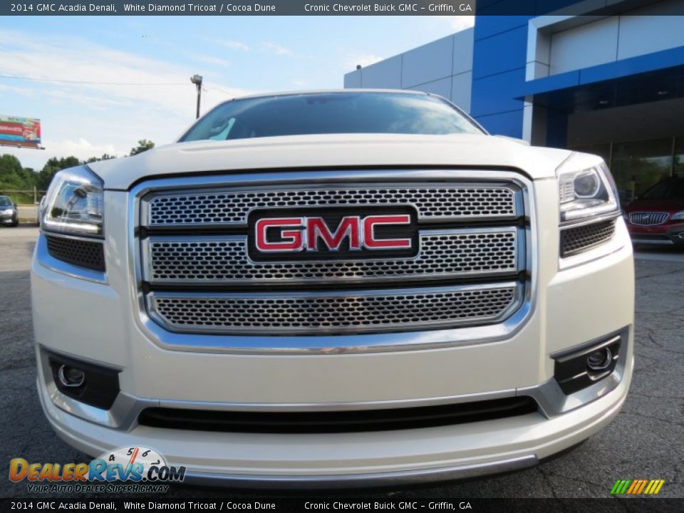 2014 GMC Acadia Denali White Diamond Tricoat / Cocoa Dune Photo #2