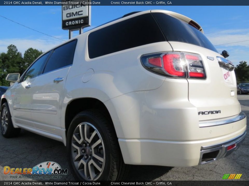 2014 GMC Acadia Denali White Diamond Tricoat / Cocoa Dune Photo #5