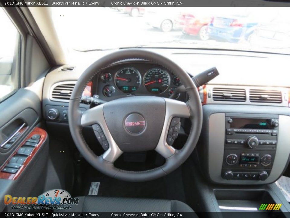 2013 GMC Yukon XL SLE Quicksilver Metallic / Ebony Photo #17