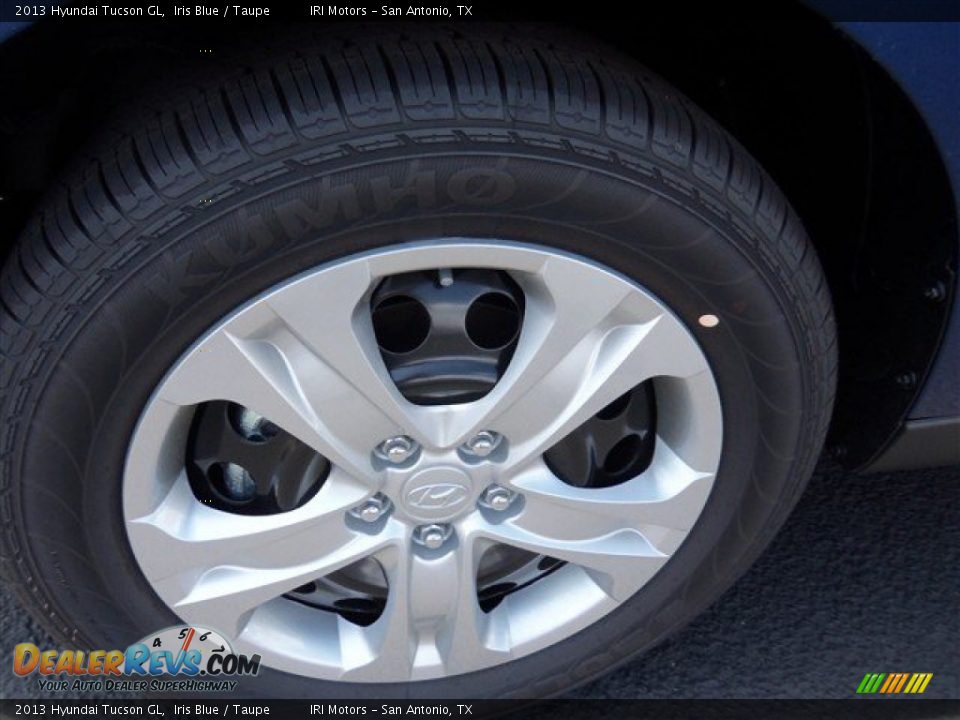 2013 Hyundai Tucson GL Iris Blue / Taupe Photo #3
