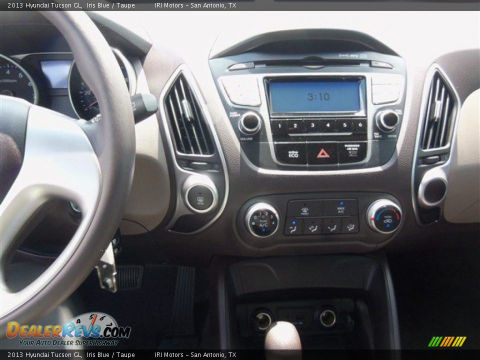 2013 Hyundai Tucson GL Iris Blue / Taupe Photo #9