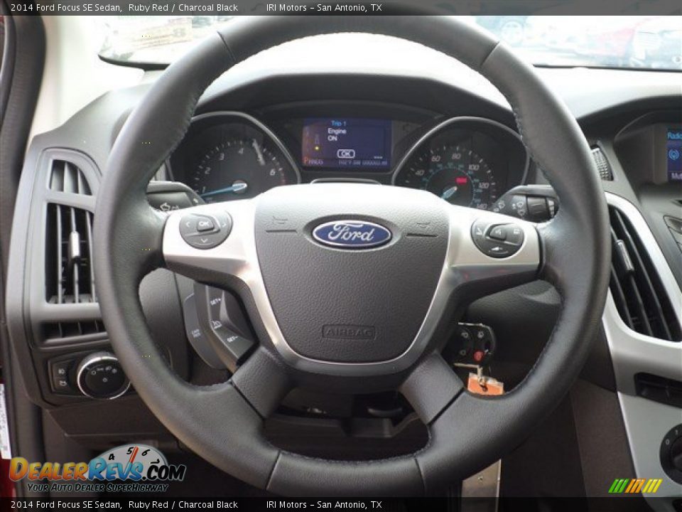 2014 Ford Focus SE Sedan Ruby Red / Charcoal Black Photo #15