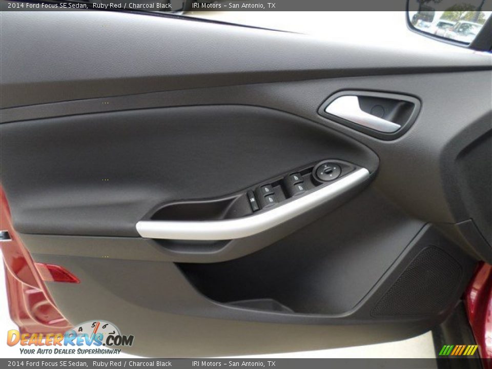 2014 Ford Focus SE Sedan Ruby Red / Charcoal Black Photo #18