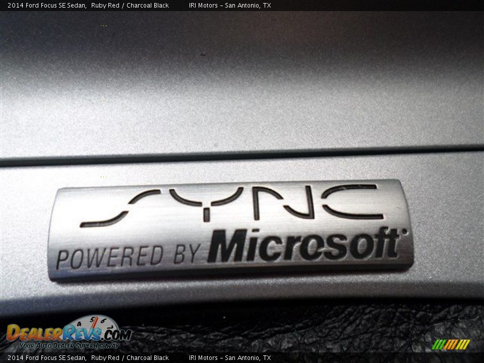 2014 Ford Focus SE Sedan Ruby Red / Charcoal Black Photo #24