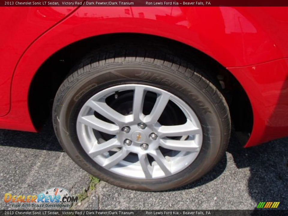2013 Chevrolet Sonic LT Sedan Victory Red / Dark Pewter/Dark Titanium Photo #9