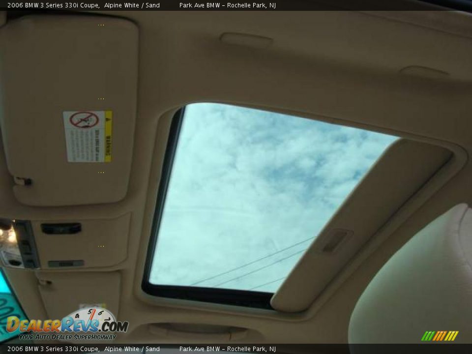 2006 BMW 3 Series 330i Coupe Alpine White / Sand Photo #18