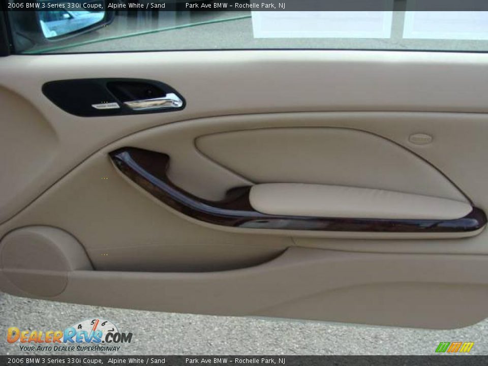 2006 BMW 3 Series 330i Coupe Alpine White / Sand Photo #20
