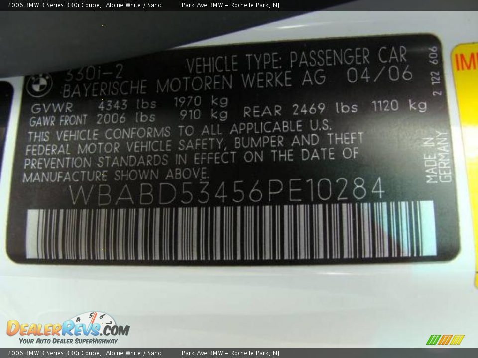 2006 BMW 3 Series 330i Coupe Alpine White / Sand Photo #26