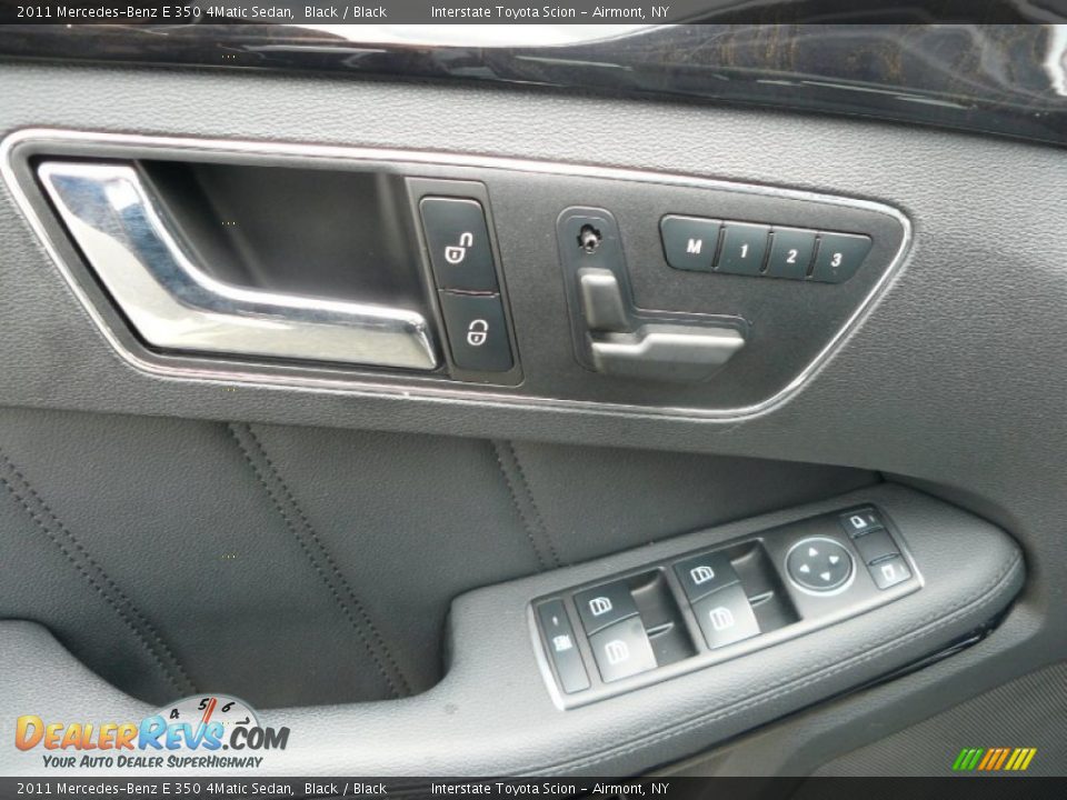 2011 Mercedes-Benz E 350 4Matic Sedan Black / Black Photo #9