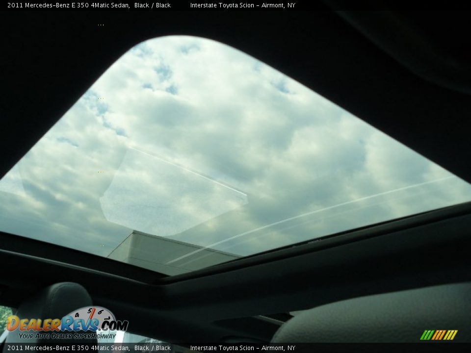 2011 Mercedes-Benz E 350 4Matic Sedan Black / Black Photo #12