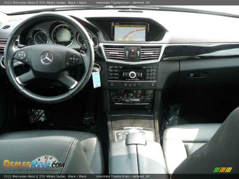 2011 Mercedes-Benz E 350 4Matic Sedan Black / Black Photo #13