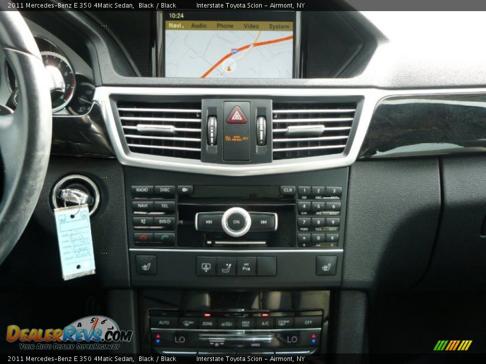 2011 Mercedes-Benz E 350 4Matic Sedan Black / Black Photo #16