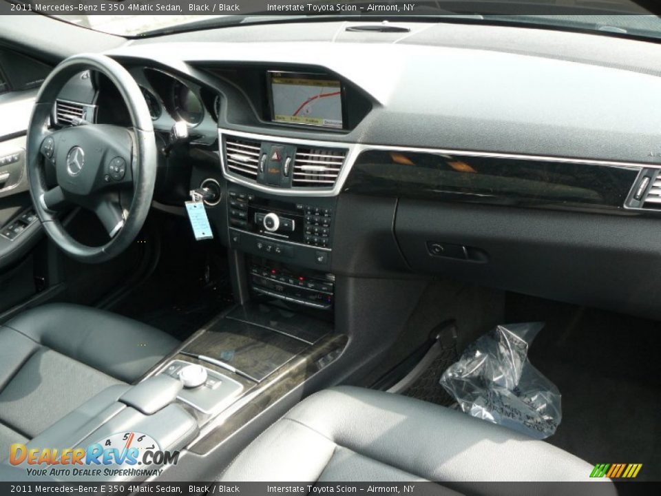 2011 Mercedes-Benz E 350 4Matic Sedan Black / Black Photo #22
