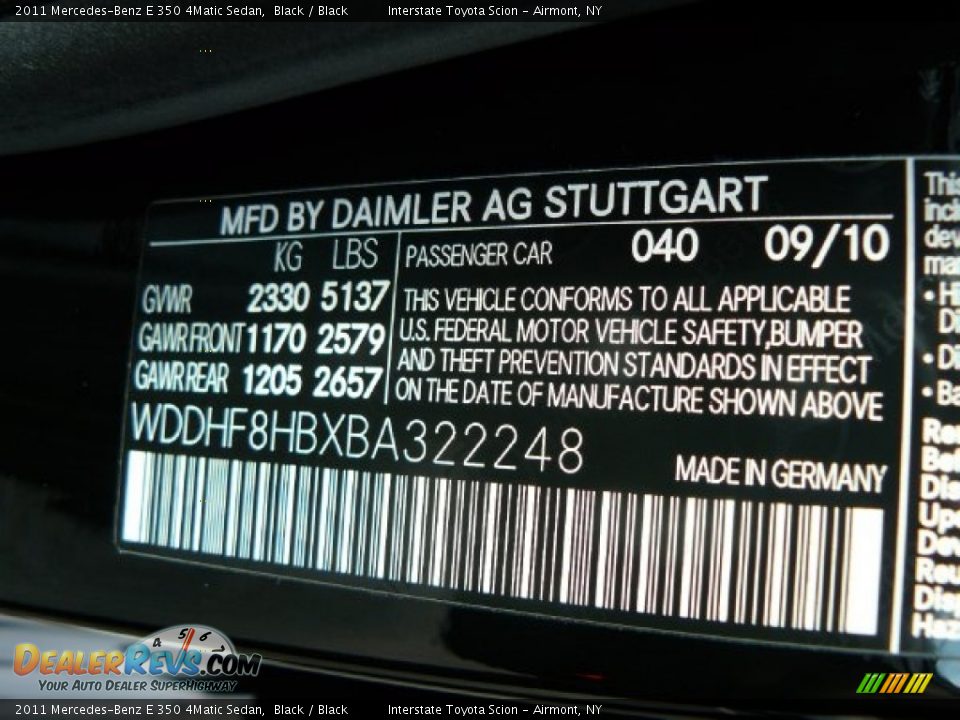 2011 Mercedes-Benz E 350 4Matic Sedan Black / Black Photo #27