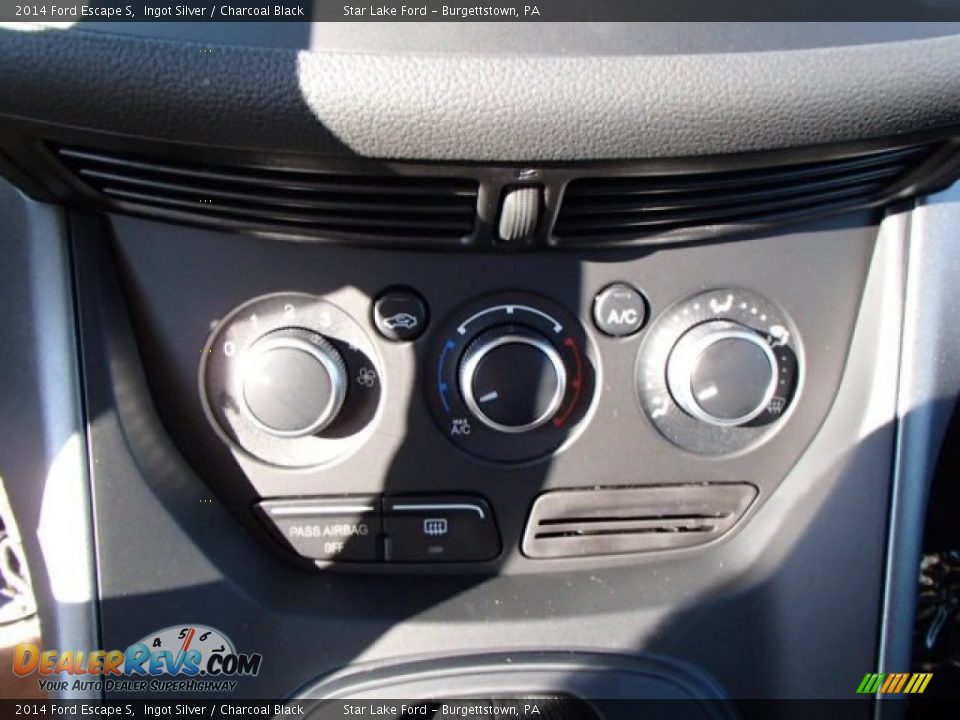 2014 Ford Escape S Ingot Silver / Charcoal Black Photo #18