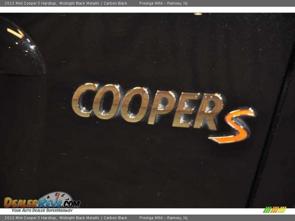 2013 Mini Cooper S Hardtop Midnight Black Metallic / Carbon Black Photo #15