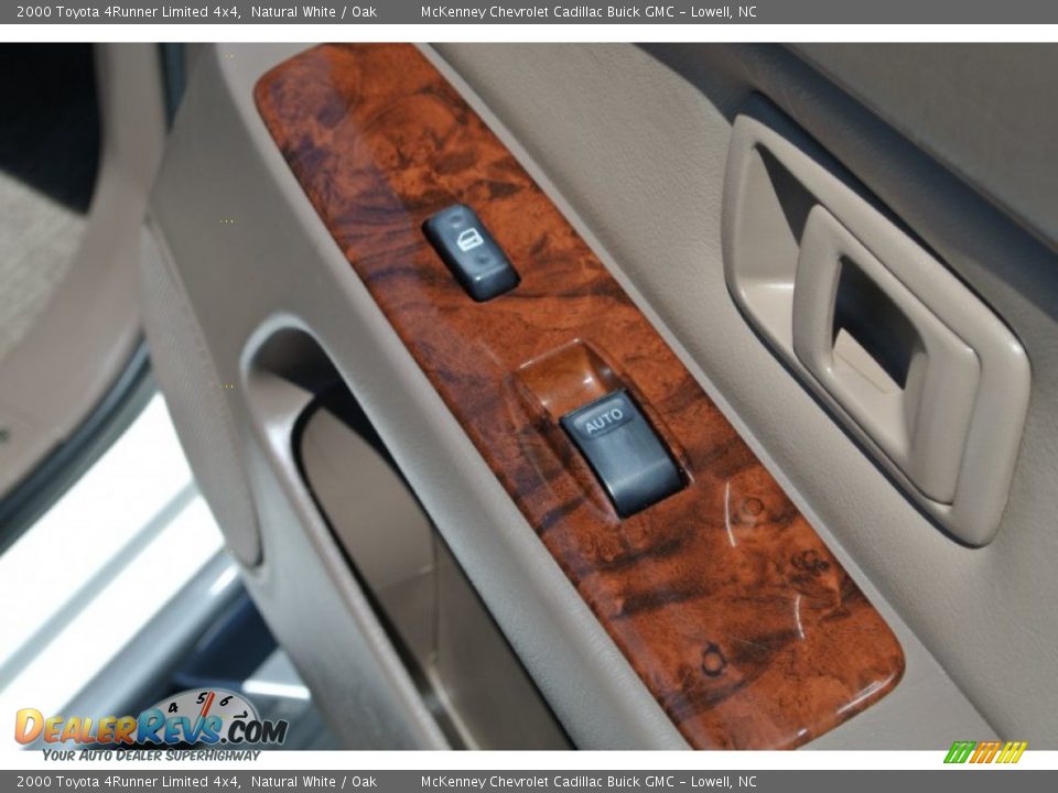 2000 Toyota 4Runner Limited 4x4 Natural White / Oak Photo #21